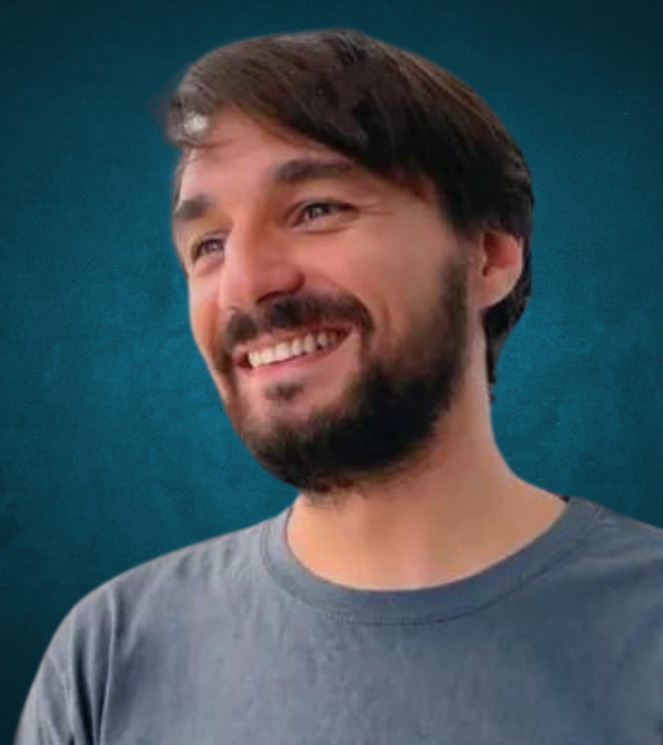 viktor_960_1080_2.png